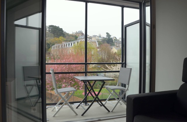 Perros-Guirec apartment near the beach