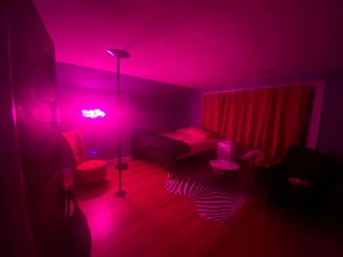 Personal Lounge Experience