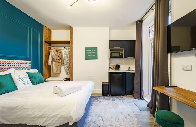 Pet friendly studio with private patio