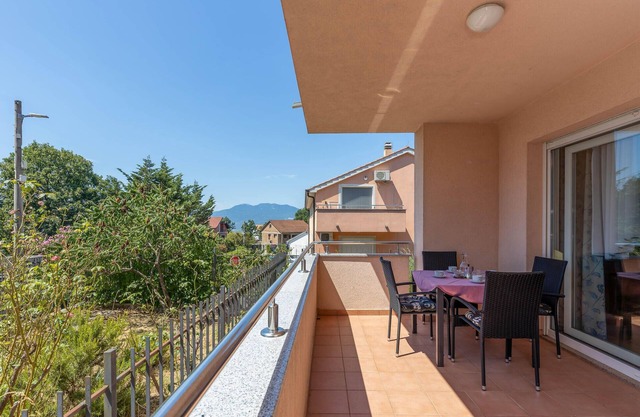 Pet friendly apartment in Rijeka with WiFi
