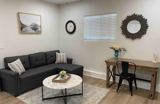 Pet-Friendly Country Retreat w/W&D, Single-Story