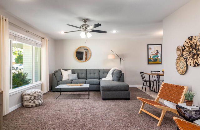 Pet Friendly, Heated pool $, BBQ, Poker Table