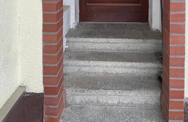 Pet-Friendly Holiday Home "Haus 1" with Shared Garden & Wi-Fi
