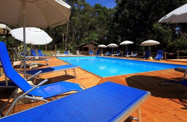 Pet-Friendly 'Sole 2' Studio Mezzanine with Shared Pool & Wi-Fi