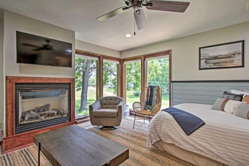 Pet-Friendly Wabasha Studio Boat, Ski and Explore!
