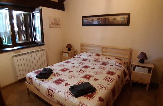 Petit Paradise renovated apartment in a historical context