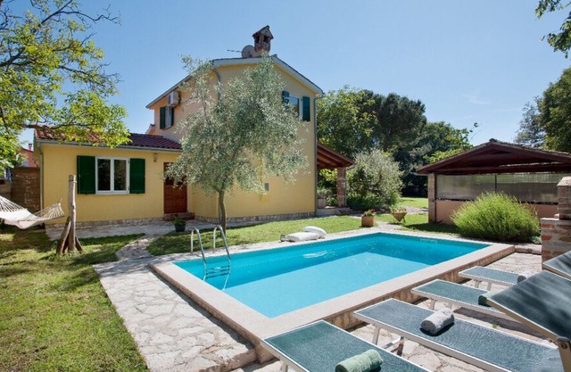 Petra Villa - Charming Traditional Istrian Villa with Private Pool in a Peaceful and Tranquil Setting ! - Free WiFi