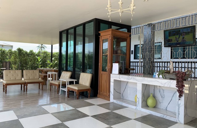 Phetcharat Grand Hotel Maesot