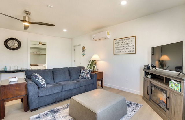 Phoenix Casita 11 Mi to Dtwn, Baseball & More