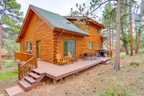 Picturesque Log Cabin in Estes Park 9 Mi to RMNP