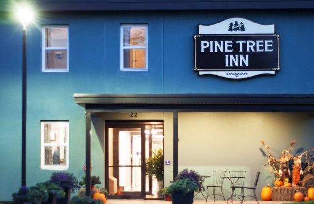 Pine Tree Inn