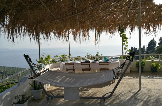 Piqeras Relax Guest House