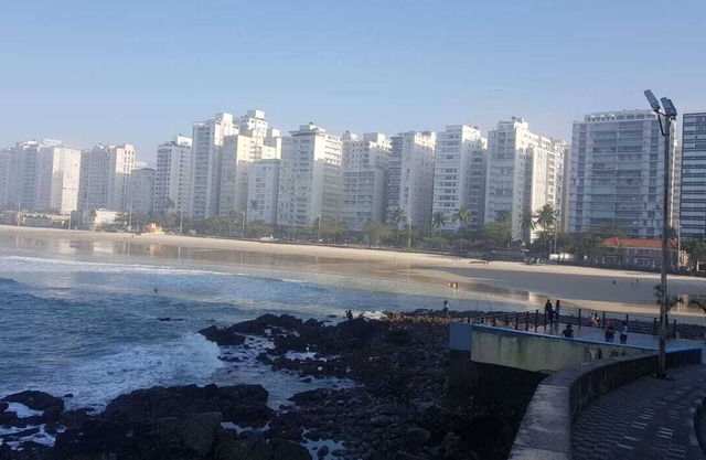 Pitangueiras Beach - 50 Meters from the Sea - Foot Sand - Beach Service - 3 Suites -Wifi