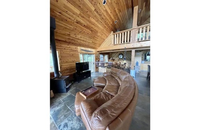 Pitt Lake Cabin