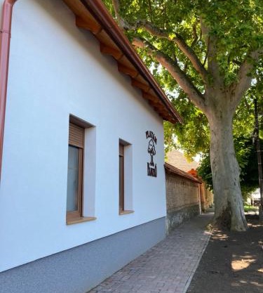 Platán Panzió