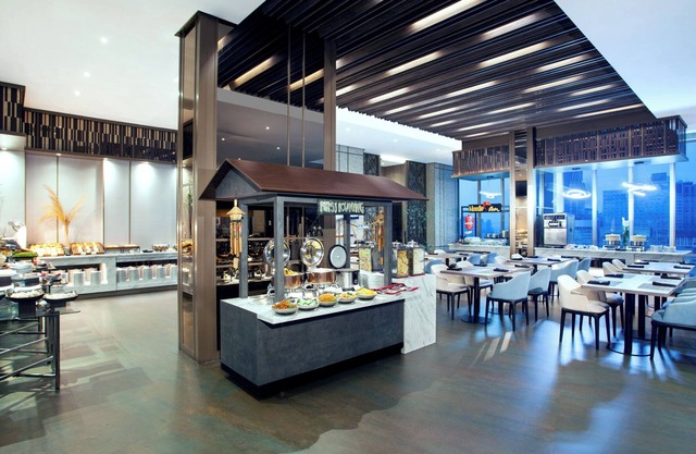 Platinum Hotel Tunjungan Surabaya