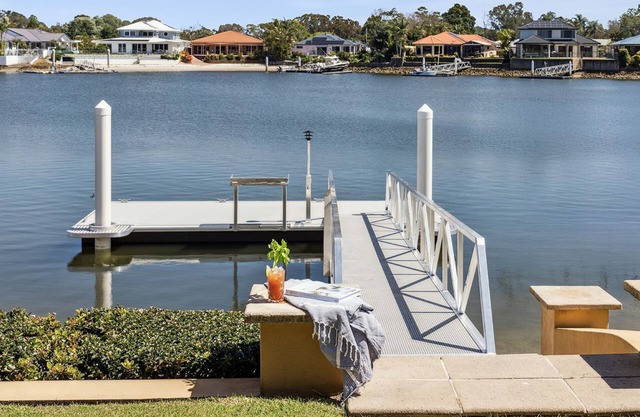 Point Paradiso | Glorious waterfront