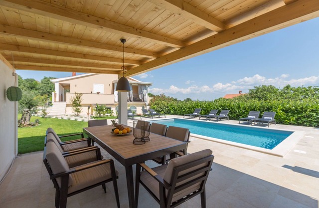 Pool, Garden, Air-conditioned, Panoramic sea view, Family-friendly
