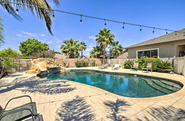 Pool Table, Yard and Grill Luxe Queen Creek Escape