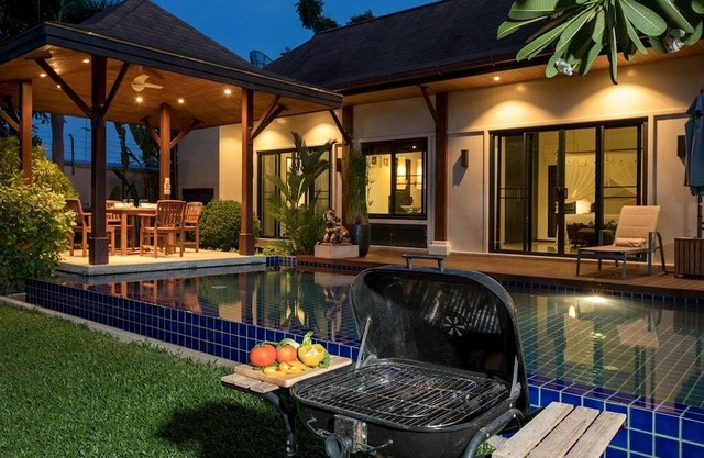 POOL VILLA ATARATA 3BR NAI HARN BEACH