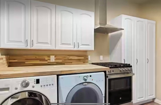 Poppy’s Place: Charming 2-bedroom apartment with WiFi, AC in delightful Austin