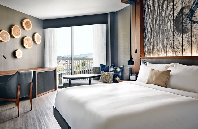 Portland Marriott Downtown Waterfront