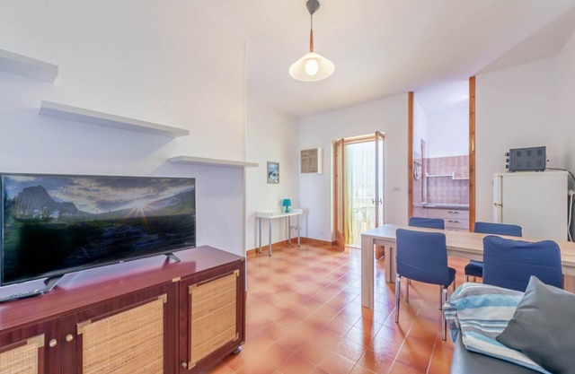 Portobello sul mare by Rentbeat