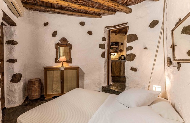 Potamos cottage - 300 years old cottage "Natura cottages"