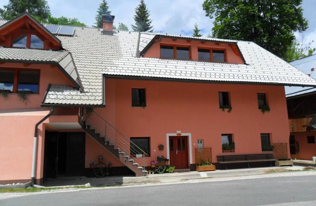 PR KAVAČ