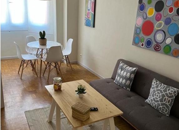 Precioso apartamento soleado, recién amueblado en Gijón