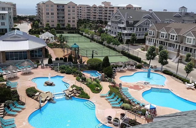 Premier beachfront resort located in the heart of Diamond Beach