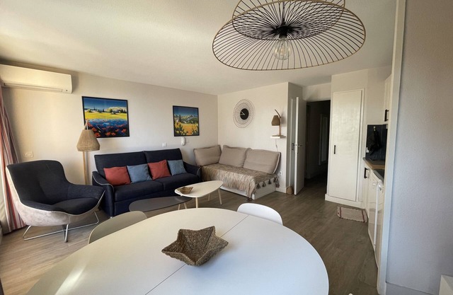 Presqu'ile de Giens - Apartment T2 - Terrace sea view - Waterfront