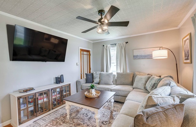 Presque Isle Home w/Screened Porch Near River!
