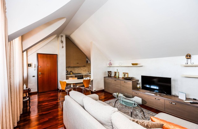 Prestigious 70sqm near Milan/Rho fiera/Airport