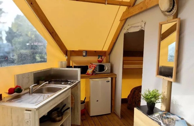 Prigny Campsite* - Ecolodge 3 Rooms 4 People Without sanitary facilities