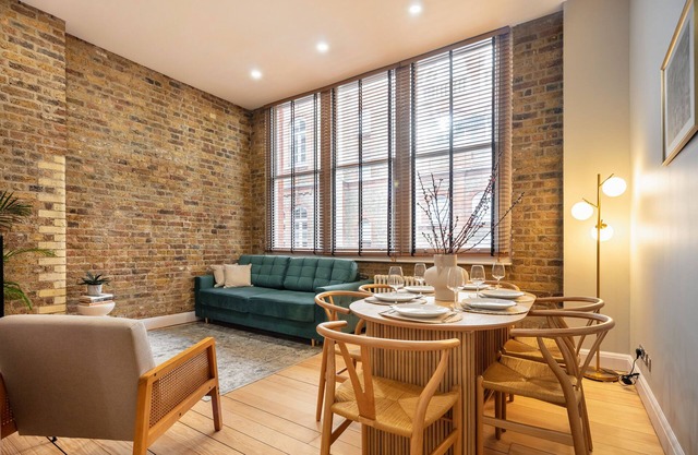 Prime Covent Garden gem with Air-Con