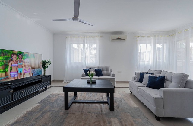Private Cozy Sea Breeze Apartment