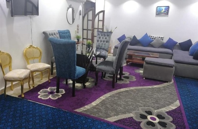 Private Family Apartment in Dokki