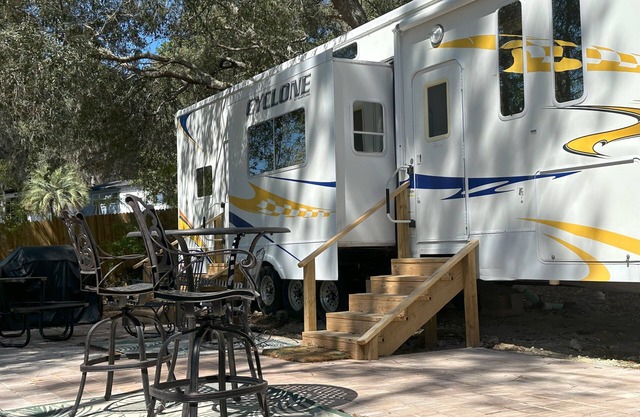 Private Lakefront Campground in Hawthorne