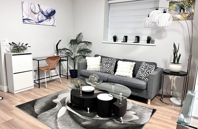 Private Langley Suite Near Shops, Dining & Transit