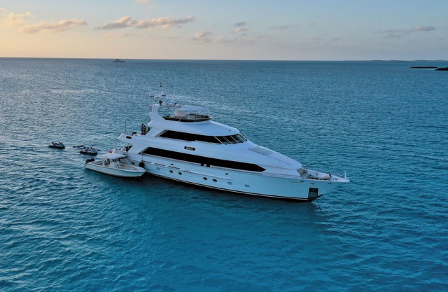 Private Mega Yacht -2nd Largest In Texas