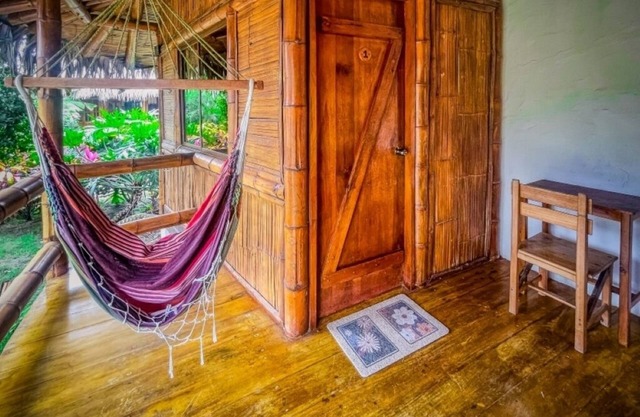 Private Montañita Cottage with En-Suite Bath & AC