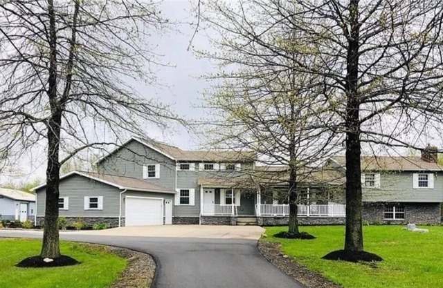 Private one - bedroom apartment in a quiet, rural setting.