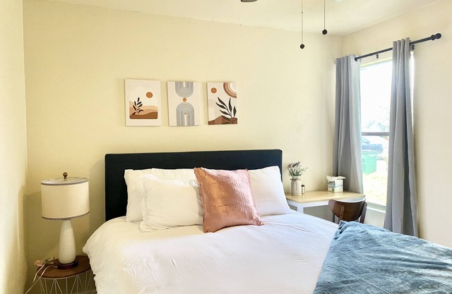 Private room-close to Domain&St Davis hospital