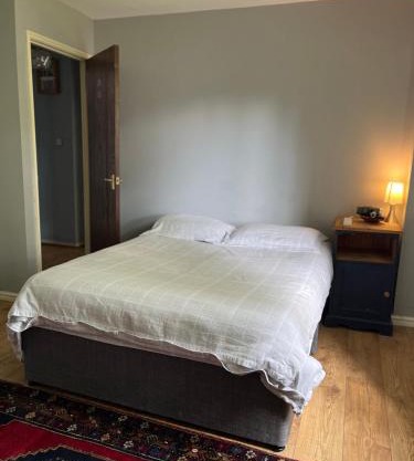 Private Room Near Airport, The Rabbit & Hilton Templepatrick Ideal for Spa, Weddings & Stopovers