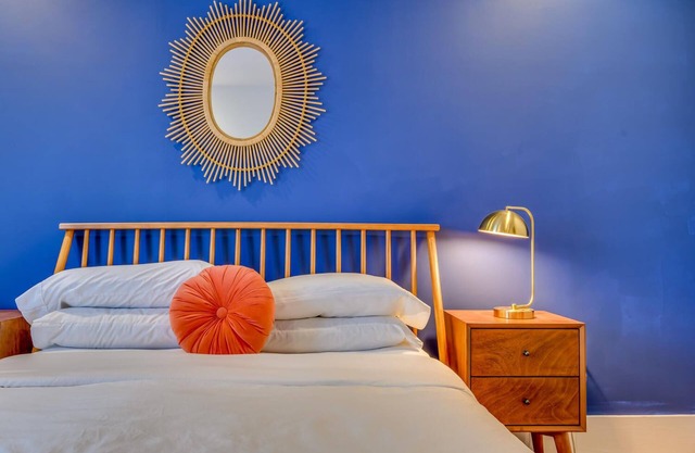 Private Suite in Historic Austin B&B: Sleeps 4!