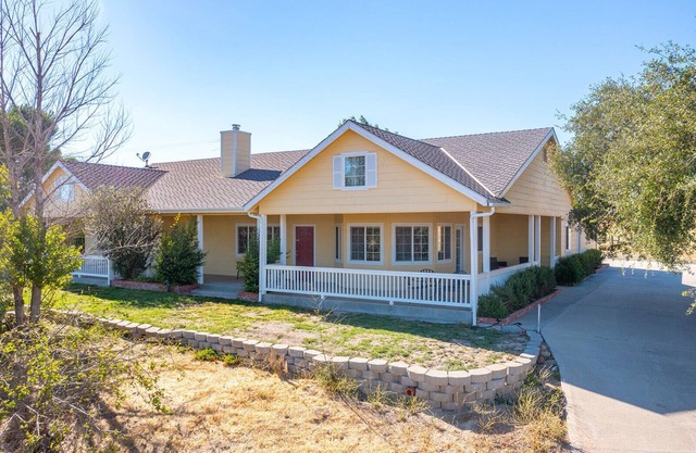 Private Vineyard Retreat: Paso Robles Gem