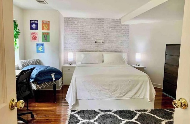 Pro Clean 96-Walk Score Adams Morgn/U St Cozy!