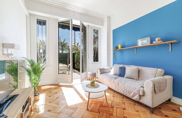 Promenade des Anglais - 2 Bdrs with Large Terrace