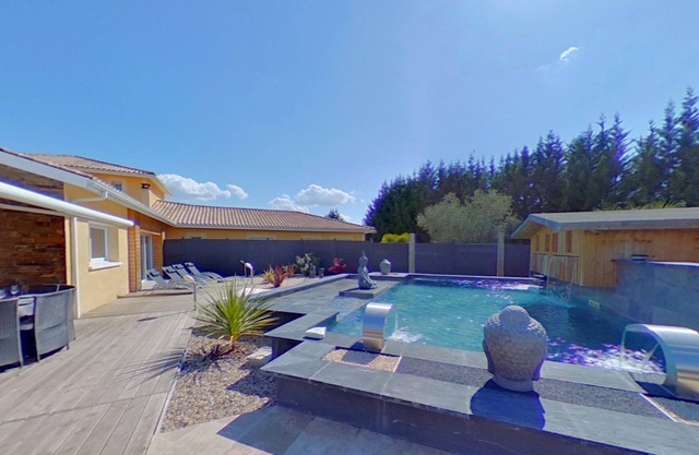 PROMO Villa Naeva with swimming pool, Jacuzzi 10 places, Ping pong, plancha and Brasero